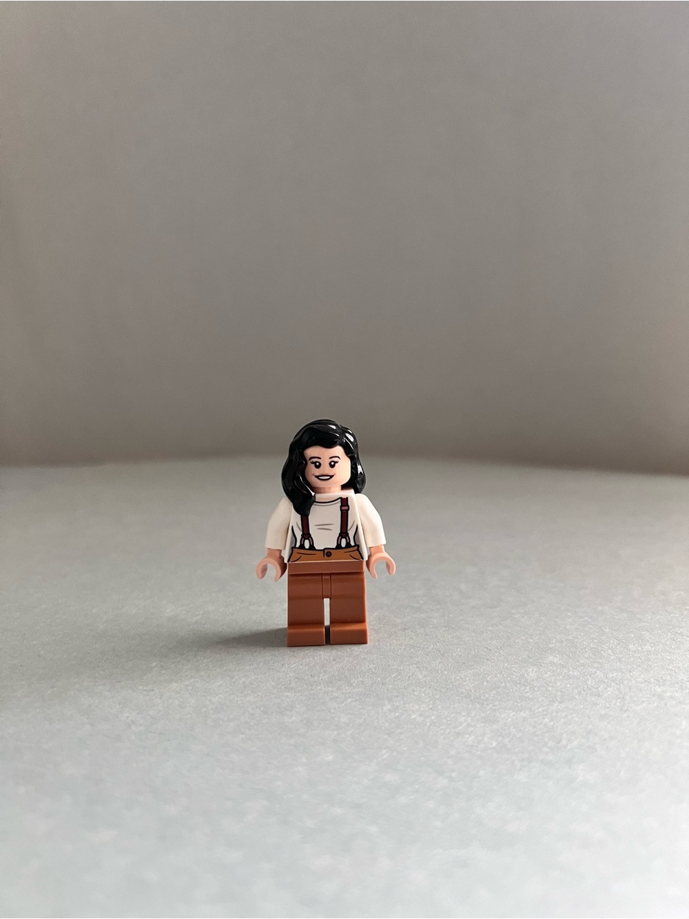 LEGO Ideas Friends Monica Geller Minifigure